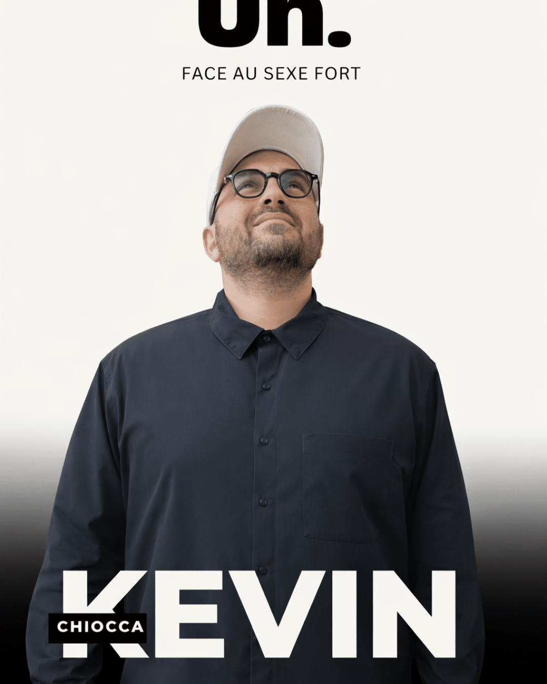 Affiche du one-man-show de Kévin Chiocca au Marseille Comedy Club. Spectacle d'humour complet à Marseille, réservation de places assises pour une soirée de stand-up.